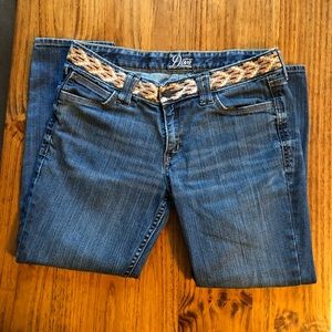Old Navy cropped pants